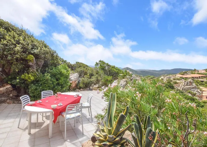 1 Bedroom Cozy In Costa Paradiso